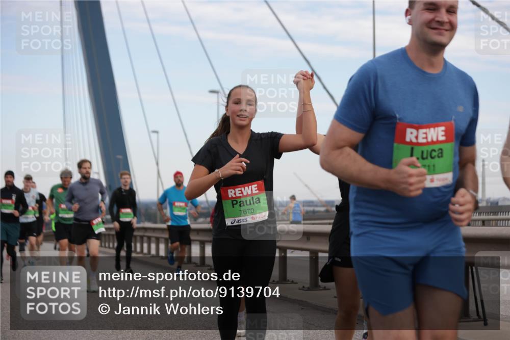 03.10.2025 - Köhlbrandbrückenlauf Jannik Wohlers http://msf.ph/oto/9139704 03.10.2025 15:31:31 Position 1 7670, 11 meine-sportfotos.de