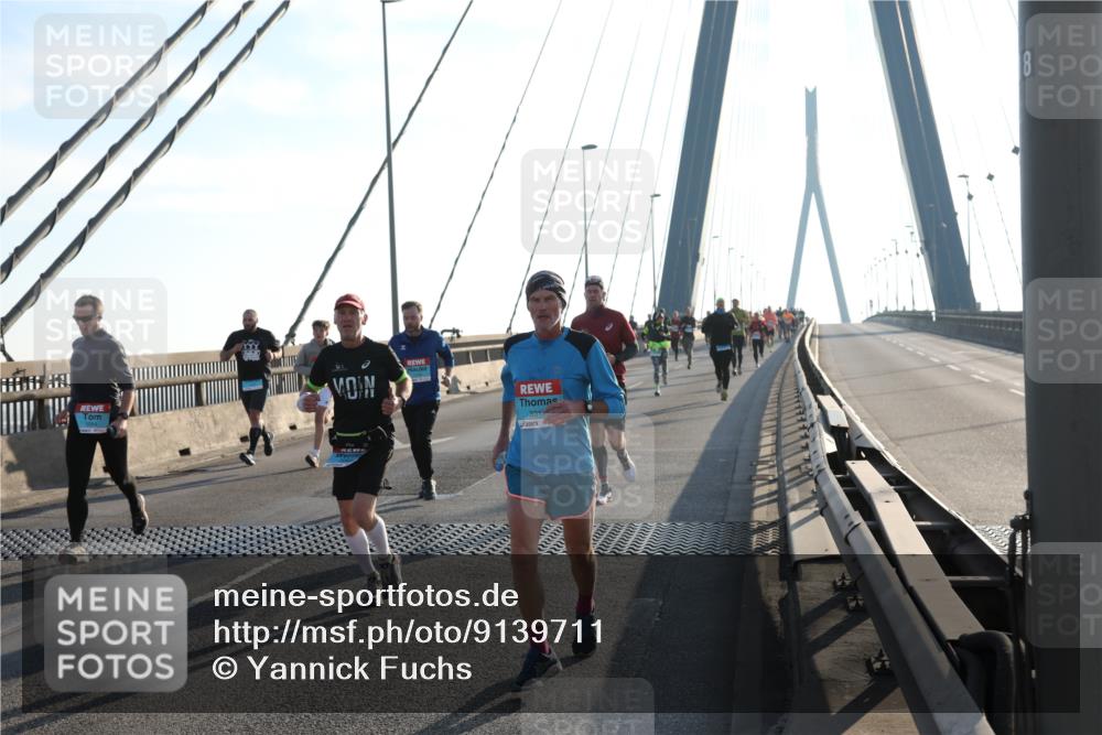 03.10.2025 - Köhlbrandbrückenlauf Yannick Fuchs http://msf.ph/oto/9139711 03.10.2025 08:24:16 Position 2 3317, 8 meine-sportfotos.de