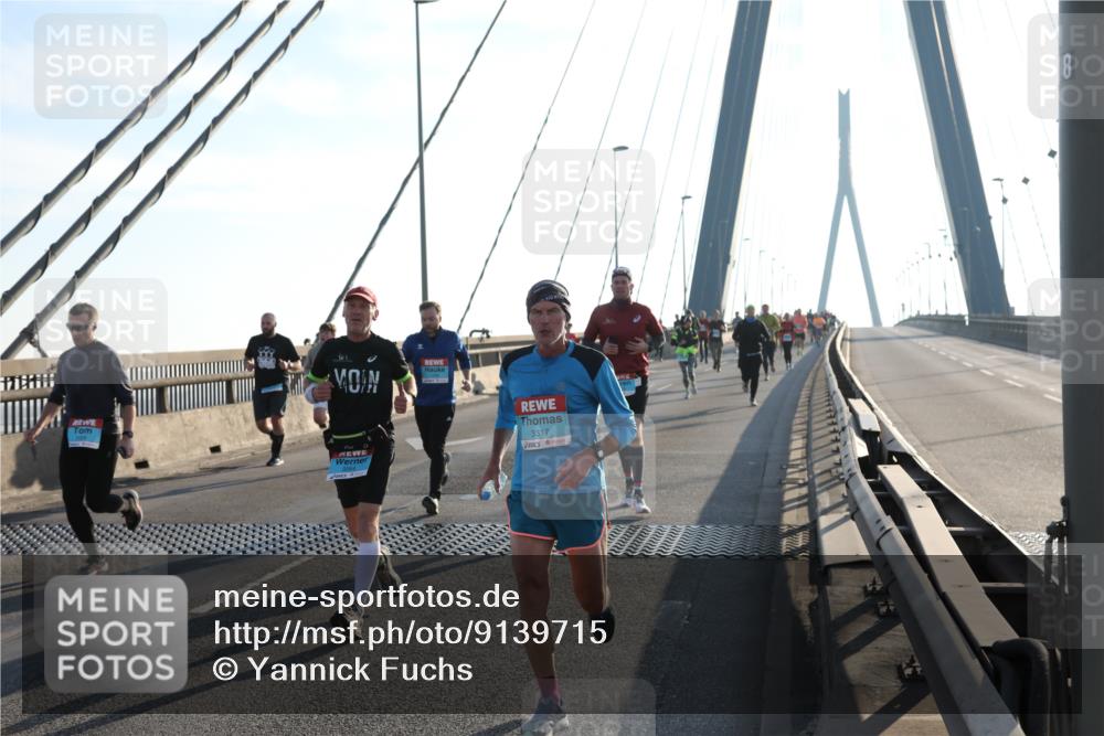 03.10.2025 - Köhlbrandbrückenlauf Yannick Fuchs http://msf.ph/oto/9139715 03.10.2025 08:24:16 Position 2 3317, 8 meine-sportfotos.de