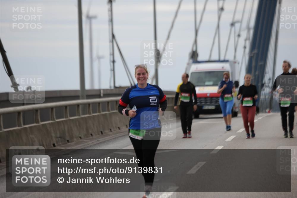 03.10.2025 - Köhlbrandbrückenlauf Jannik Wohlers http://msf.ph/oto/9139831 03.10.2025 16:10:53 Position 1  meine-sportfotos.de
