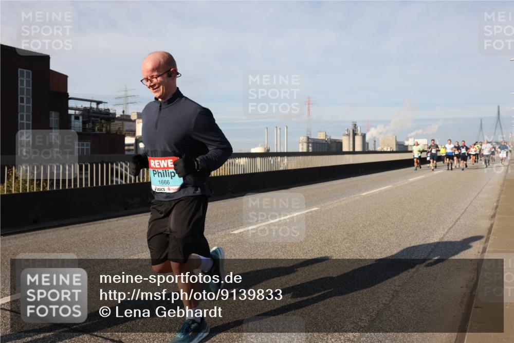 03.10.2025 - Köhlbrandbrückenlauf Lena Gebhardt http://msf.ph/oto/9139833 03.10.2025 09:57:35 Position 2 1666 meine-sportfotos.de