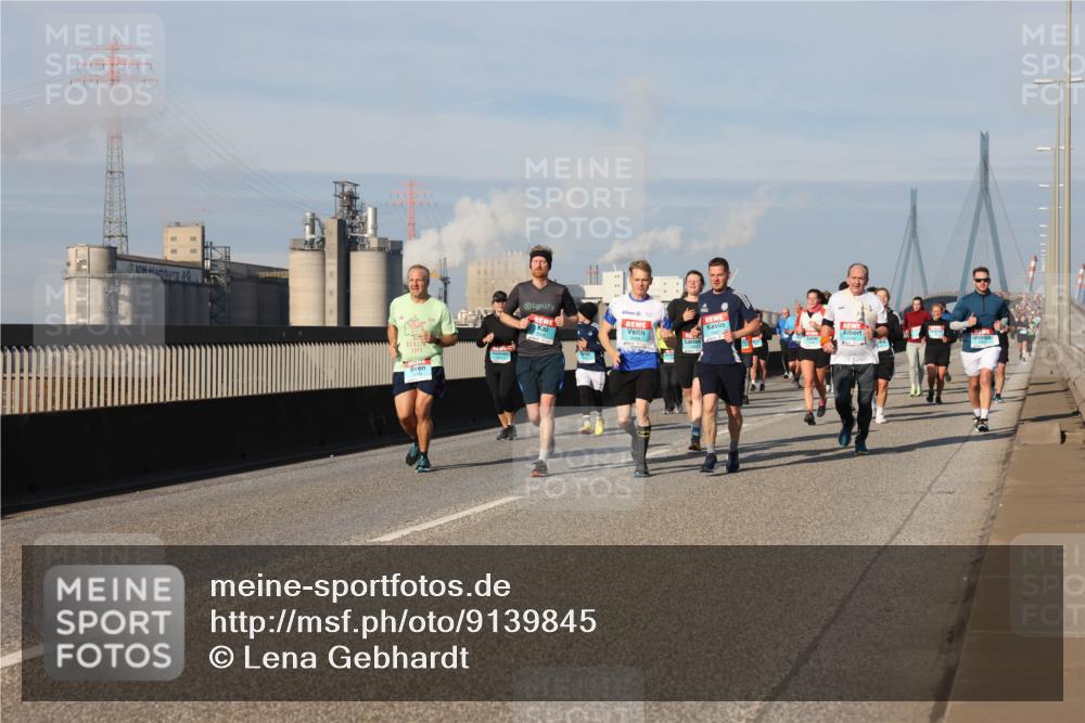 03.10.2025 - Köhlbrandbrückenlauf Lena Gebhardt http://msf.ph/oto/9139845 03.10.2025 09:57:38 Position 2 3047, 2016 meine-sportfotos.de