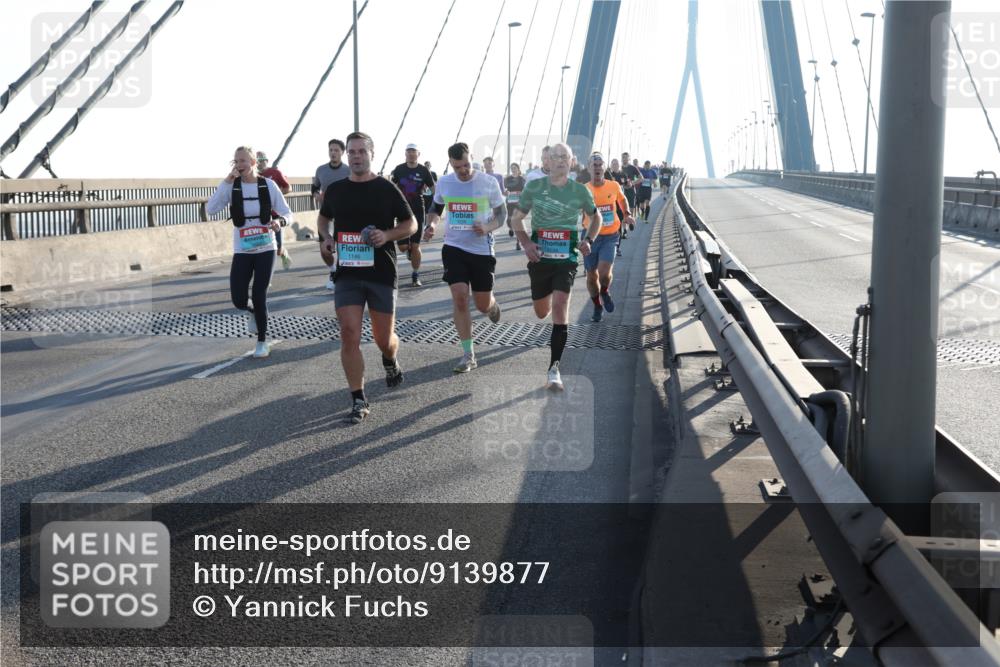 03.10.2025 - Köhlbrandbrückenlauf Yannick Fuchs http://msf.ph/oto/9139877 03.10.2025 08:24:33 Position 2 1146 meine-sportfotos.de