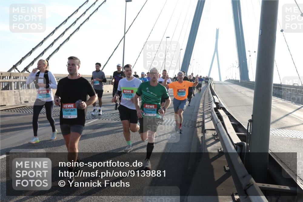 03.10.2025 - Köhlbrandbrückenlauf Yannick Fuchs http://msf.ph/oto/9139881 03.10.2025 08:24:34 Position 2 1146, 8 meine-sportfotos.de