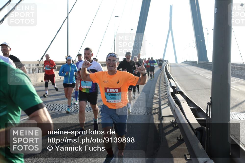 03.10.2025 - Köhlbrandbrückenlauf Yannick Fuchs http://msf.ph/oto/9139898 03.10.2025 08:24:35 Position 2 1248, 3495, 8 meine-sportfotos.de