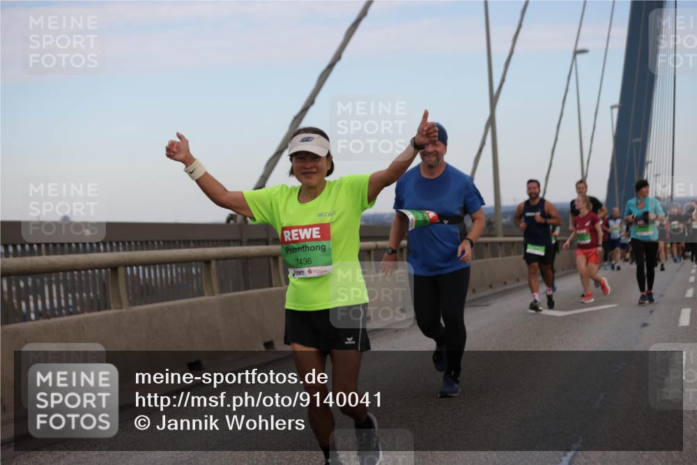 03.10.2025 - Köhlbrandbrückenlauf Jannik Wohlers http://msf.ph/oto/9140041 03.10.2025 15:31:40 Position 1 7436 meine-sportfotos.de