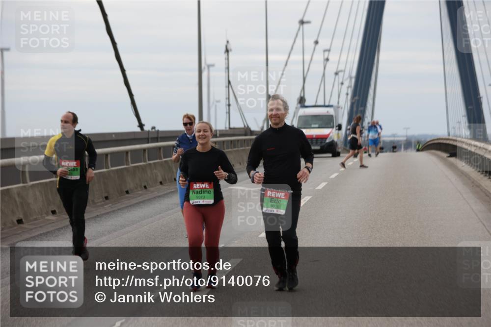 03.10.2025 - Köhlbrandbrückenlauf Jannik Wohlers http://msf.ph/oto/9140076 03.10.2025 16:11:04 Position 1 9373, 9374 meine-sportfotos.de