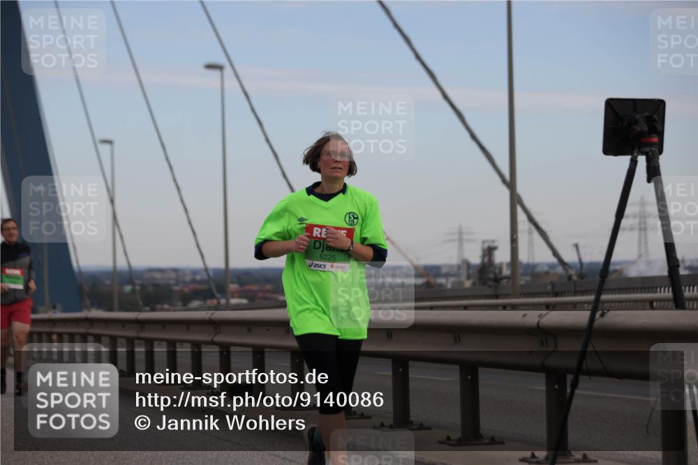 03.10.2025 - Köhlbrandbrückenlauf Jannik Wohlers http://msf.ph/oto/9140086 03.10.2025 15:31:42 Position 1 8225 meine-sportfotos.de
