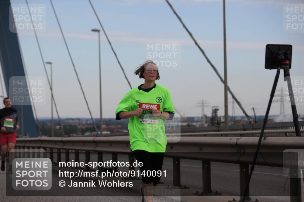 03.10.2025 - Köhlbrandbrückenlauf Jannik Wohlers http://msf.ph/oto/9140091 03.10.2025 15:31:42 Position 1 8225, 11 meine-sportfotos.de