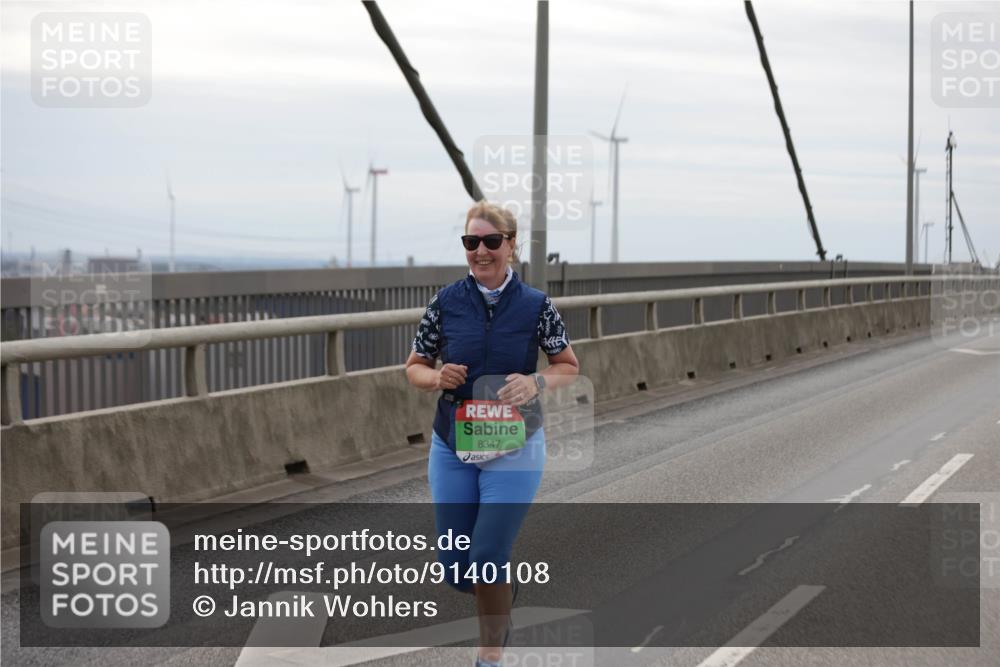 03.10.2025 - Köhlbrandbrückenlauf Jannik Wohlers http://msf.ph/oto/9140108 03.10.2025 16:11:09 Position 1 8347 meine-sportfotos.de