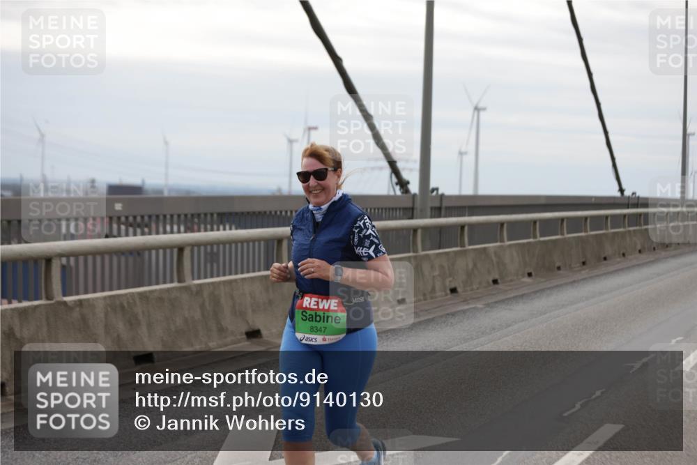 03.10.2025 - Köhlbrandbrückenlauf Jannik Wohlers http://msf.ph/oto/9140130 03.10.2025 16:11:09 Position 1 8347 meine-sportfotos.de