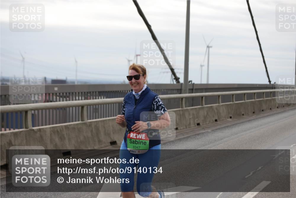 03.10.2025 - Köhlbrandbrückenlauf Jannik Wohlers http://msf.ph/oto/9140134 03.10.2025 16:11:09 Position 1 8347 meine-sportfotos.de