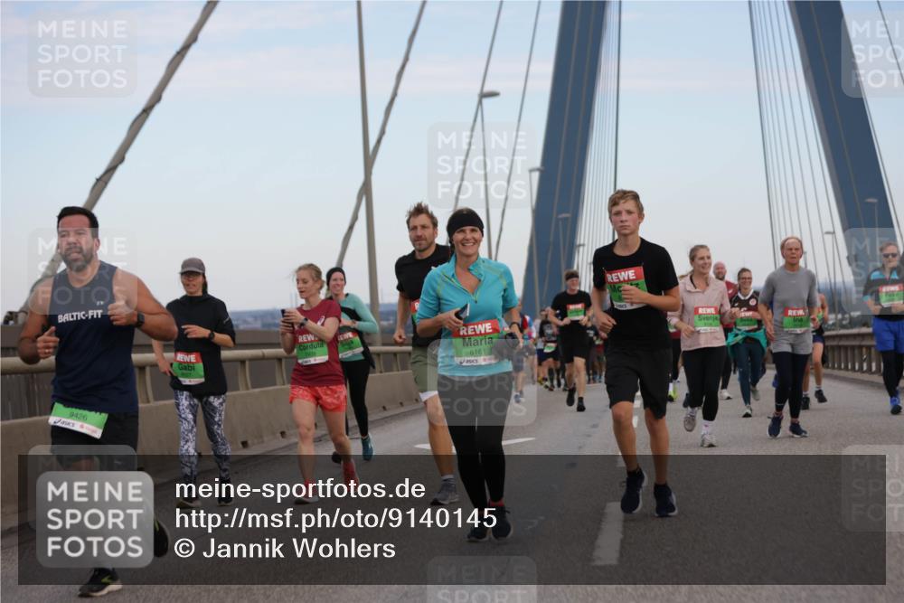 03.10.2025 - Köhlbrandbrückenlauf Jannik Wohlers http://msf.ph/oto/9140145 03.10.2025 15:31:44 Position 1 9426, 8161 meine-sportfotos.de