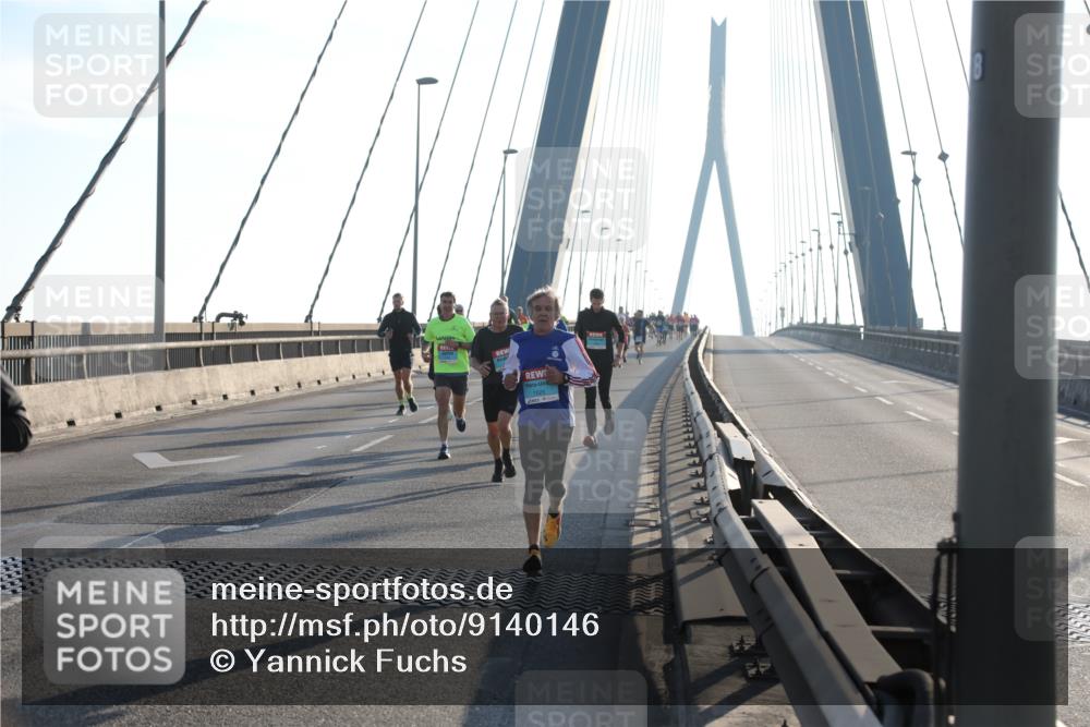 03.10.2025 - Köhlbrandbrückenlauf Yannick Fuchs http://msf.ph/oto/9140146 03.10.2025 08:24:49 Position 2  meine-sportfotos.de