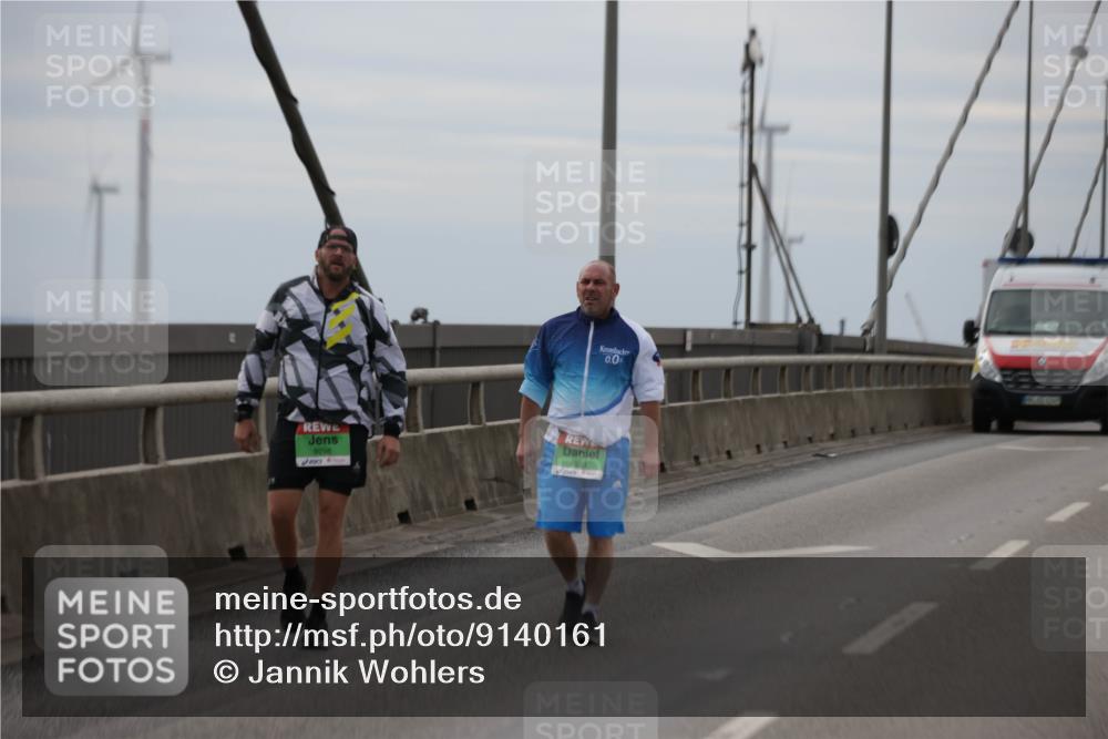 03.10.2025 - Köhlbrandbrückenlauf Jannik Wohlers http://msf.ph/oto/9140161 03.10.2025 16:11:28 Position 1 0, 0, 9298, 8593 meine-sportfotos.de