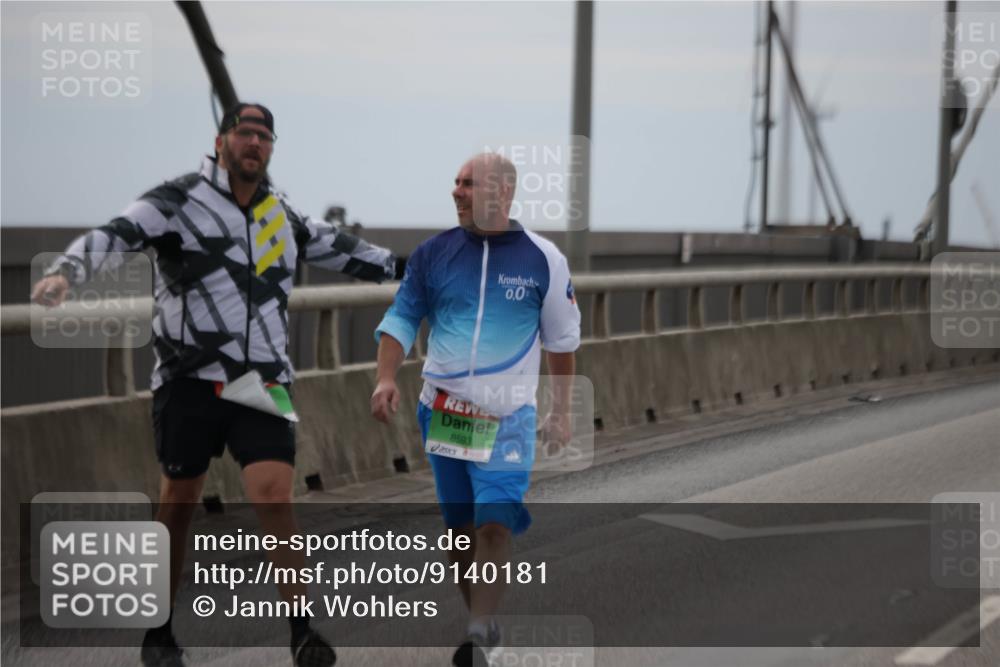 03.10.2025 - Köhlbrandbrückenlauf Jannik Wohlers http://msf.ph/oto/9140181 03.10.2025 16:11:29 Position 1 8593, 0, 0 meine-sportfotos.de