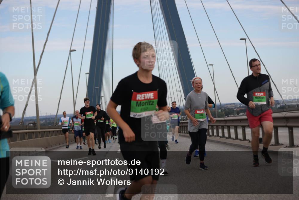 03.10.2025 - Köhlbrandbrückenlauf Jannik Wohlers http://msf.ph/oto/9140192 03.10.2025 15:31:46 Position 1 8162, 7919 meine-sportfotos.de