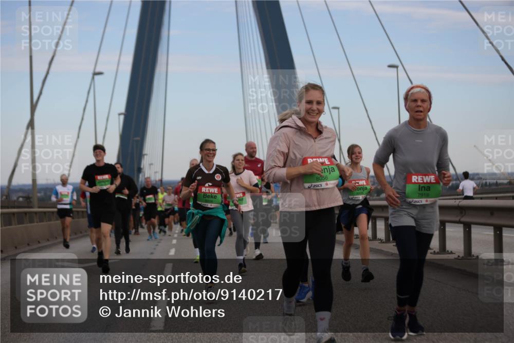 03.10.2025 - Köhlbrandbrückenlauf Jannik Wohlers http://msf.ph/oto/9140217 03.10.2025 15:31:47 Position 1 8006, 8056, 8008, 7919 meine-sportfotos.de