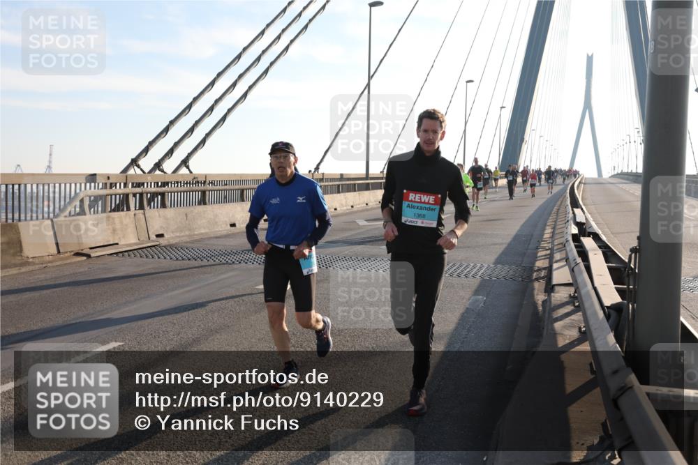 03.10.2025 - Köhlbrandbrückenlauf Yannick Fuchs http://msf.ph/oto/9140229 03.10.2025 08:24:54 Position 2 1368, 18 meine-sportfotos.de