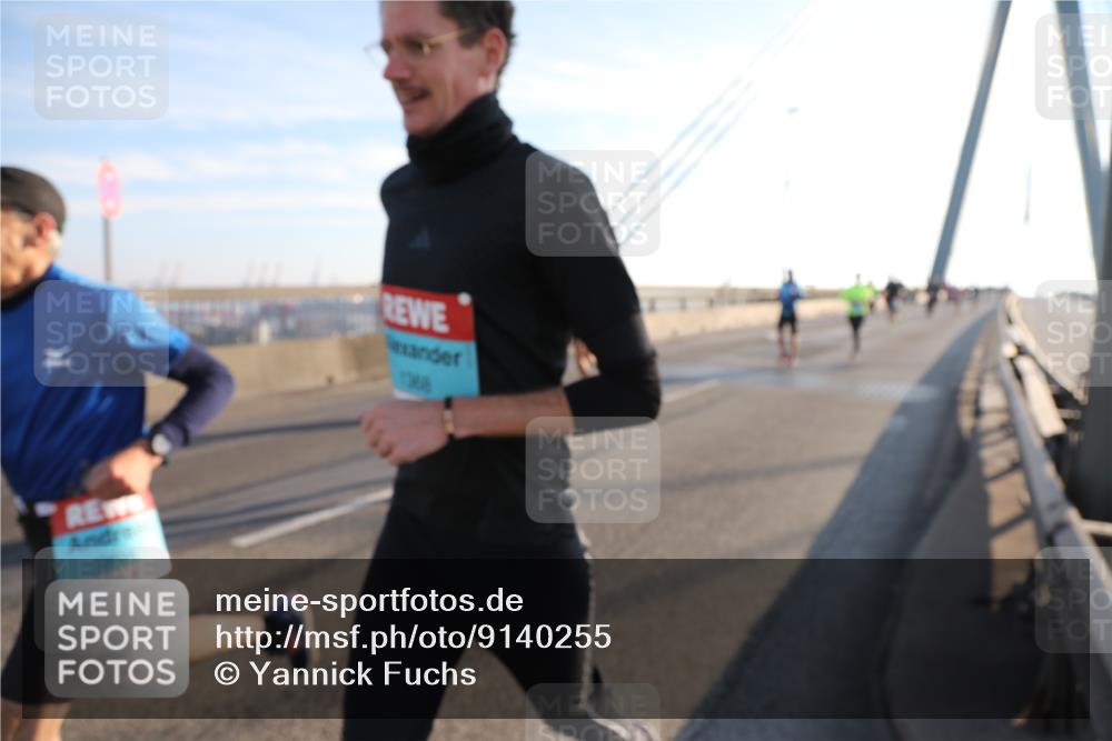 03.10.2025 - Köhlbrandbrückenlauf Yannick Fuchs http://msf.ph/oto/9140255 03.10.2025 08:24:55 Position 2 1368 meine-sportfotos.de