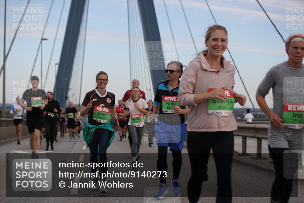 03.10.2025 - Köhlbrandbrückenlauf Jannik Wohlers http://msf.ph/oto/9140273 03.10.2025 15:31:48 Position 1 8006, 8007, 8056, 7919 meine-sportfotos.de