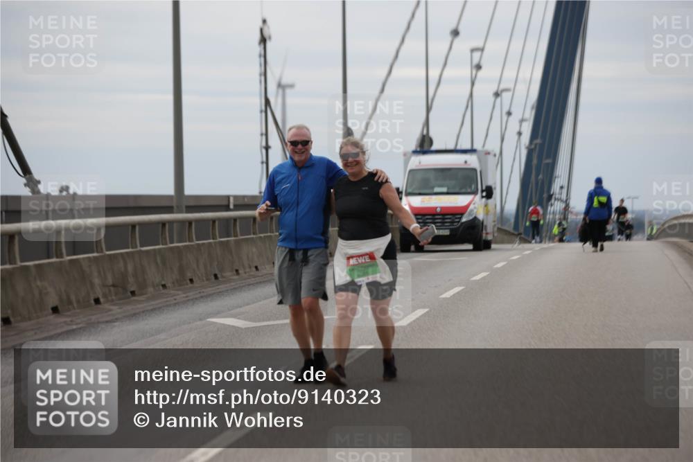 03.10.2025 - Köhlbrandbrückenlauf Jannik Wohlers http://msf.ph/oto/9140323 03.10.2025 16:11:35 Position 1 8361 meine-sportfotos.de