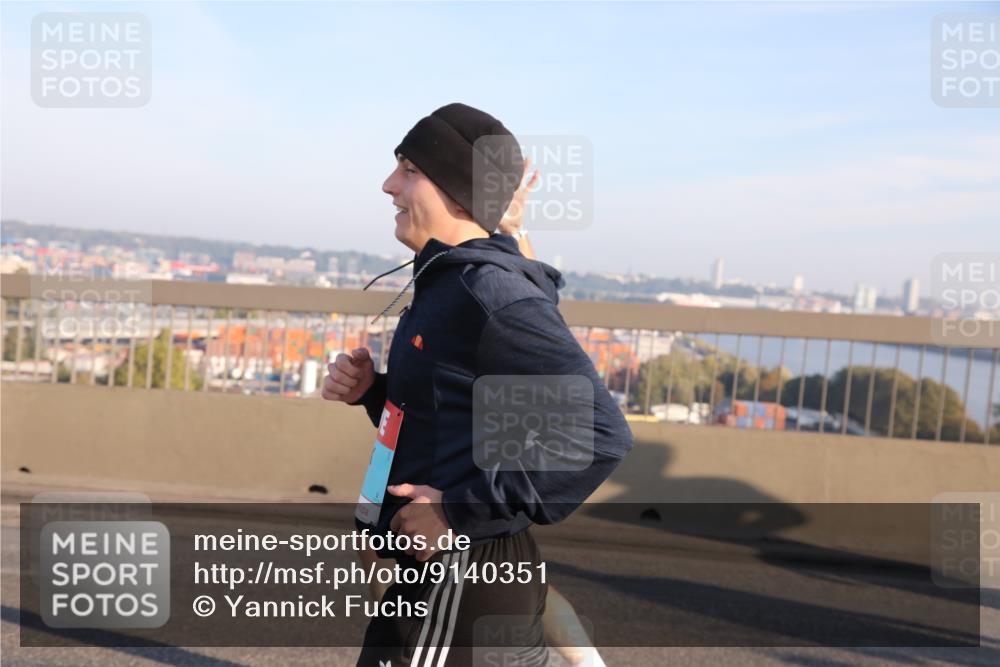 03.10.2025 - Köhlbrandbrückenlauf Yannick Fuchs http://msf.ph/oto/9140351 03.10.2025 08:25:04 Position 2  meine-sportfotos.de