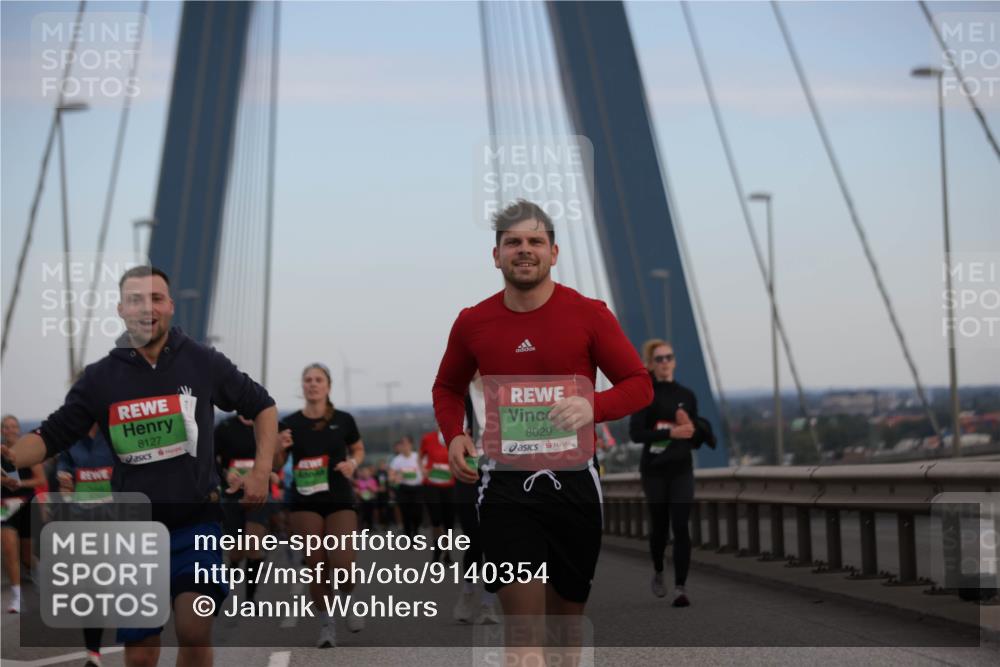 03.10.2025 - Köhlbrandbrückenlauf Jannik Wohlers http://msf.ph/oto/9140354 03.10.2025 15:32:47 Position 1 8127, 8029 meine-sportfotos.de