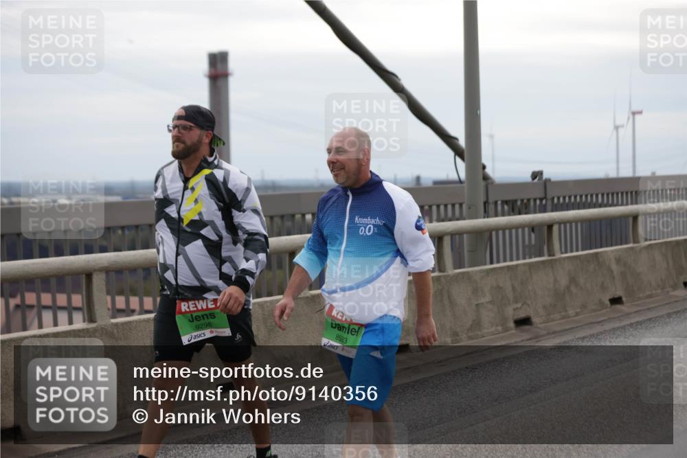 03.10.2025 - Köhlbrandbrückenlauf Jannik Wohlers http://msf.ph/oto/9140356 03.10.2025 16:11:36 Position 1 9298, 0, 0, 8593 meine-sportfotos.de