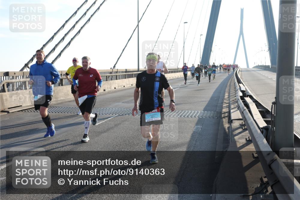 03.10.2025 - Köhlbrandbrückenlauf Yannick Fuchs http://msf.ph/oto/9140363 03.10.2025 08:25:07 Position 2 3832, 8 meine-sportfotos.de