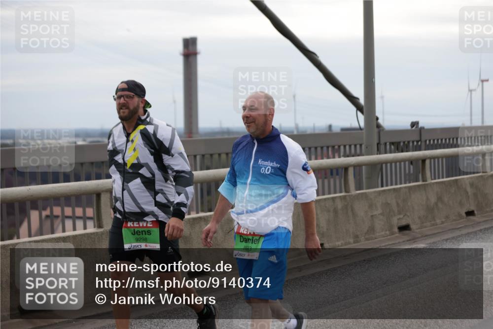 03.10.2025 - Köhlbrandbrückenlauf Jannik Wohlers http://msf.ph/oto/9140374 03.10.2025 16:11:36 Position 1 0, 0, 9298, 8593 meine-sportfotos.de