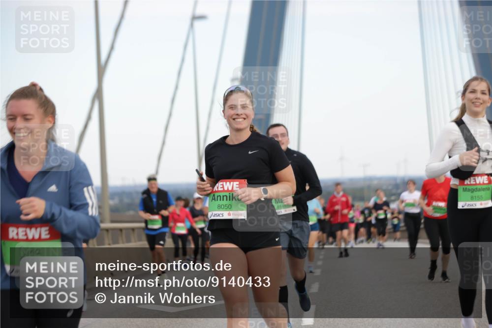 03.10.2025 - Köhlbrandbrückenlauf Jannik Wohlers http://msf.ph/oto/9140433 03.10.2025 15:32:51 Position 1 9741, 8050, 8141, 8155 meine-sportfotos.de