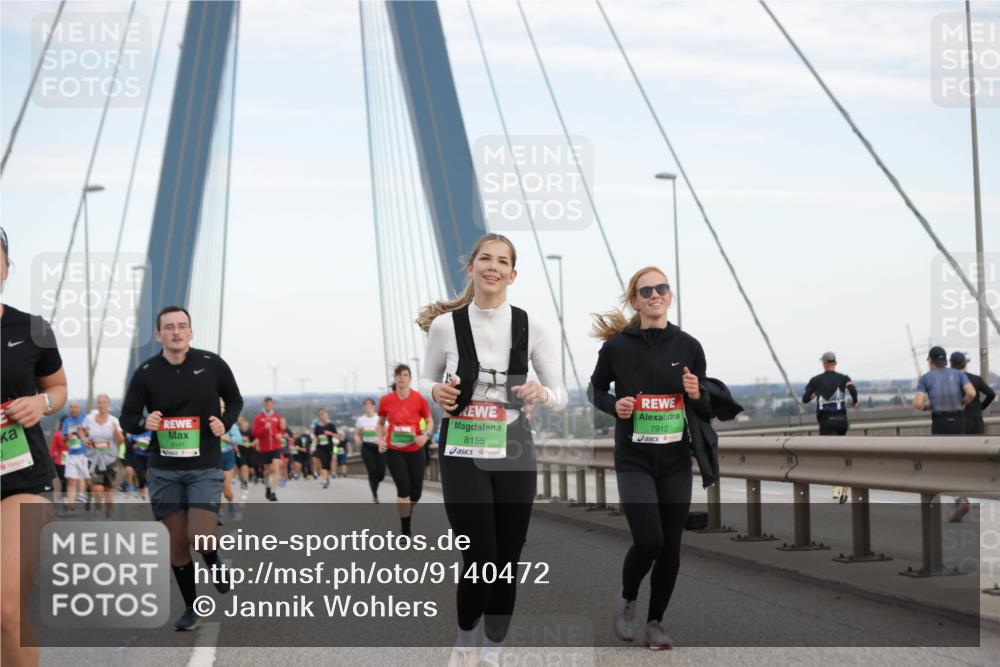 03.10.2025 - Köhlbrandbrückenlauf Jannik Wohlers http://msf.ph/oto/9140472 03.10.2025 15:32:52 Position 1 8141, 8155, 7912 meine-sportfotos.de