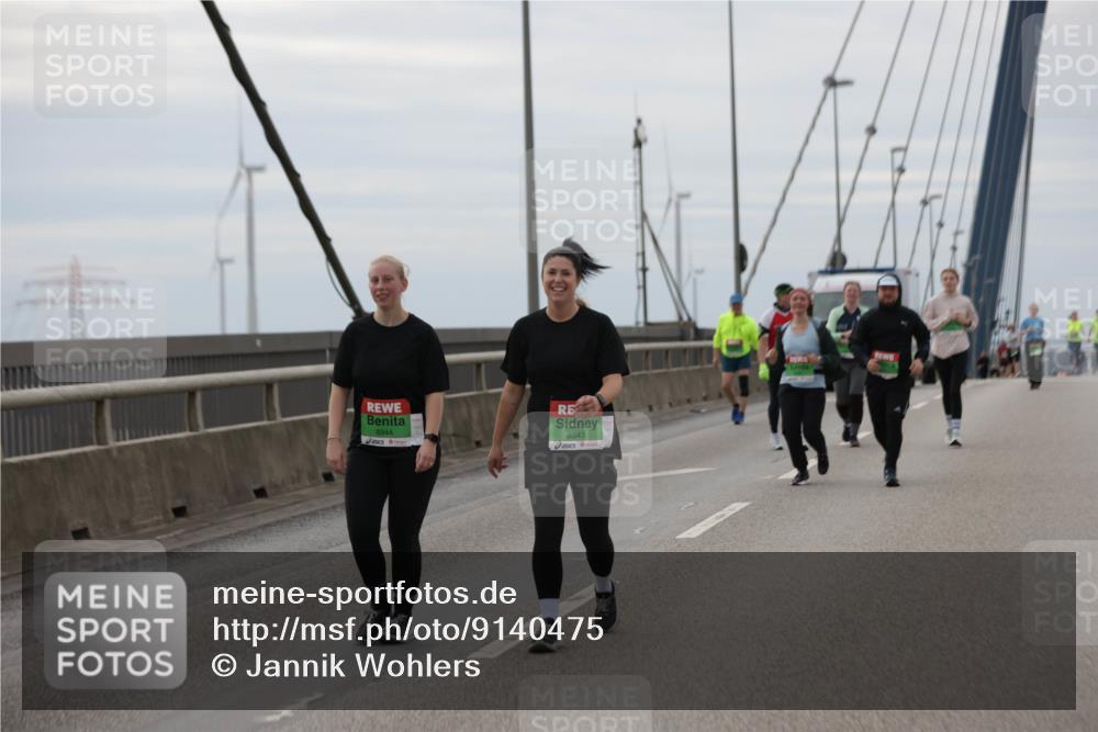 03.10.2025 - Köhlbrandbrückenlauf Jannik Wohlers http://msf.ph/oto/9140475 03.10.2025 16:12:26 Position 1 8944, 8943 meine-sportfotos.de