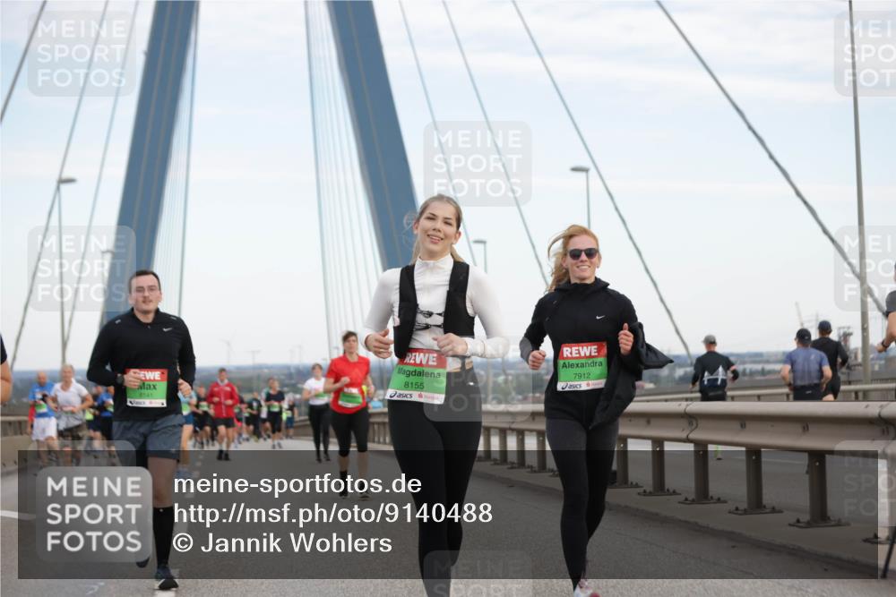 03.10.2025 - Köhlbrandbrückenlauf Jannik Wohlers http://msf.ph/oto/9140488 03.10.2025 15:32:52 Position 1 8155, 7912 meine-sportfotos.de