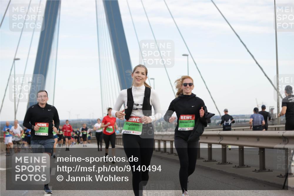 03.10.2025 - Köhlbrandbrückenlauf Jannik Wohlers http://msf.ph/oto/9140494 03.10.2025 15:32:52 Position 1 8155, 7912 meine-sportfotos.de