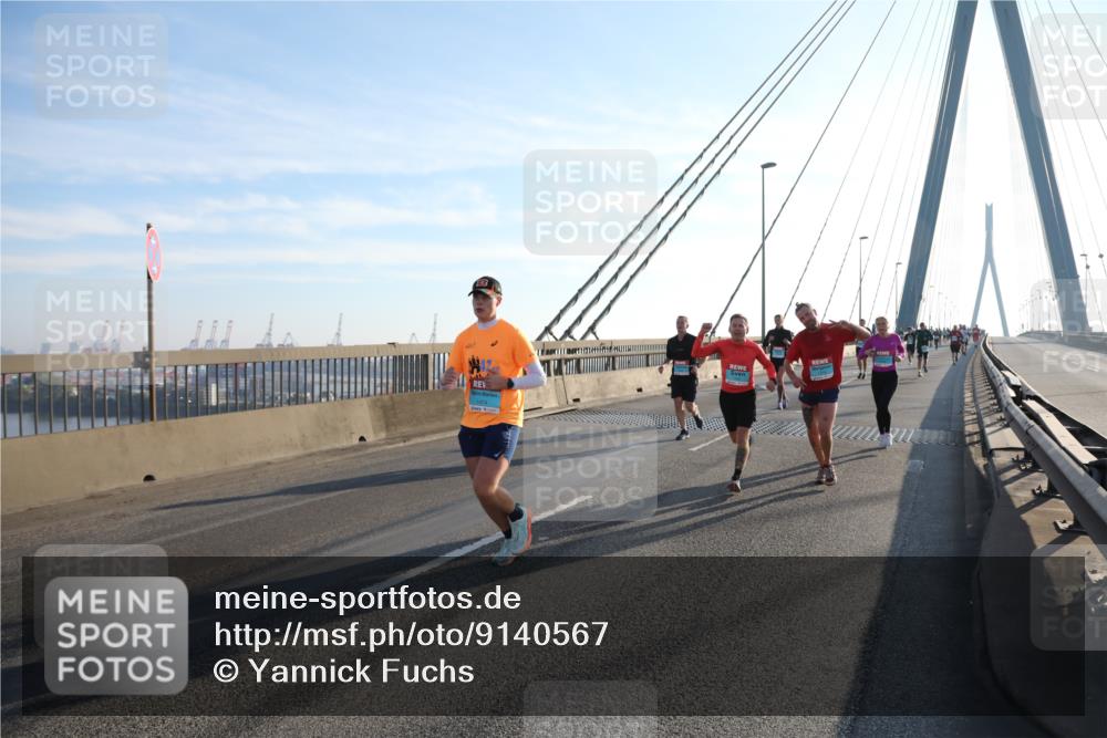 03.10.2025 - Köhlbrandbrückenlauf Yannick Fuchs http://msf.ph/oto/9140567 03.10.2025 08:25:24 Position 2  meine-sportfotos.de