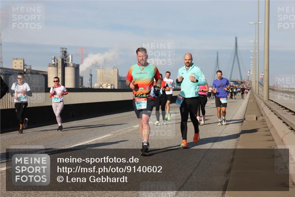 03.10.2025 - Köhlbrandbrückenlauf Lena Gebhardt http://msf.ph/oto/9140602 03.10.2025 09:58:21 Position 2 1573, 302 meine-sportfotos.de