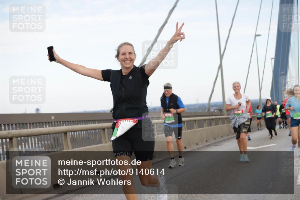 03.10.2025 - Köhlbrandbrückenlauf Jannik Wohlers http://msf.ph/oto/9140614 03.10.2025 15:32:56 Position 1  meine-sportfotos.de