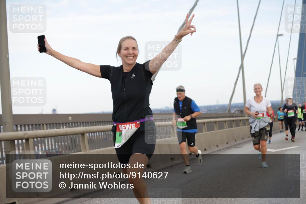 03.10.2025 - Köhlbrandbrückenlauf Jannik Wohlers http://msf.ph/oto/9140627 03.10.2025 15:32:56 Position 1  meine-sportfotos.de