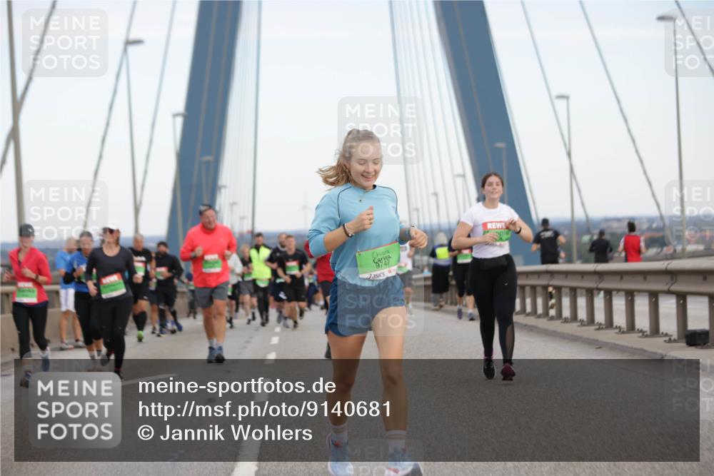03.10.2025 - Köhlbrandbrückenlauf Jannik Wohlers http://msf.ph/oto/9140681 03.10.2025 15:32:58 Position 1 9747 meine-sportfotos.de