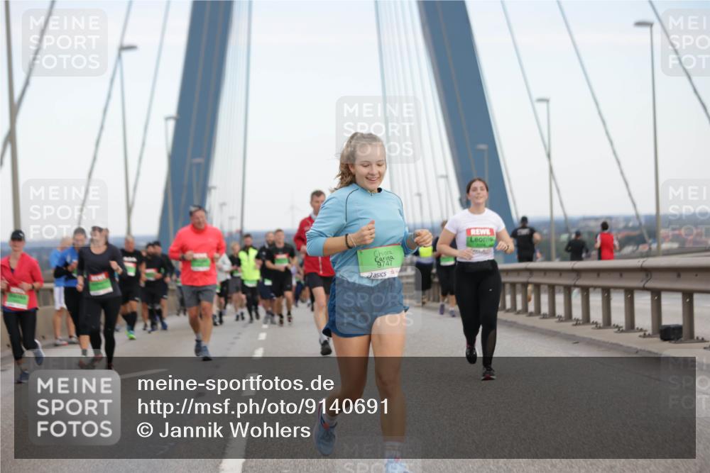 03.10.2025 - Köhlbrandbrückenlauf Jannik Wohlers http://msf.ph/oto/9140691 03.10.2025 15:32:58 Position 1  meine-sportfotos.de