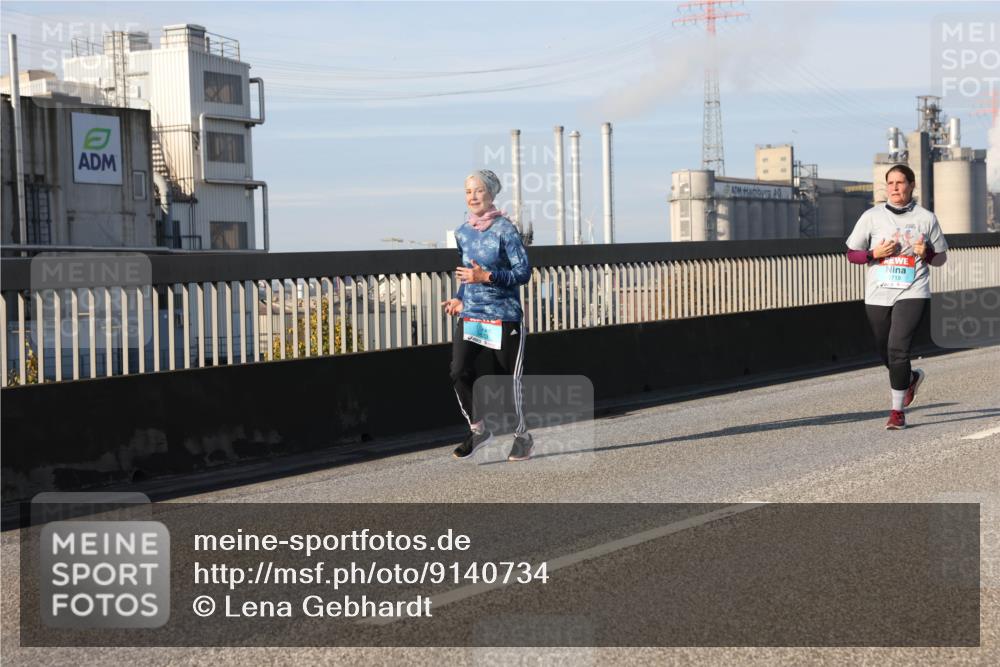 03.10.2025 - Köhlbrandbrückenlauf Lena Gebhardt http://msf.ph/oto/9140734 03.10.2025 09:58:30 Position 2 1719 meine-sportfotos.de