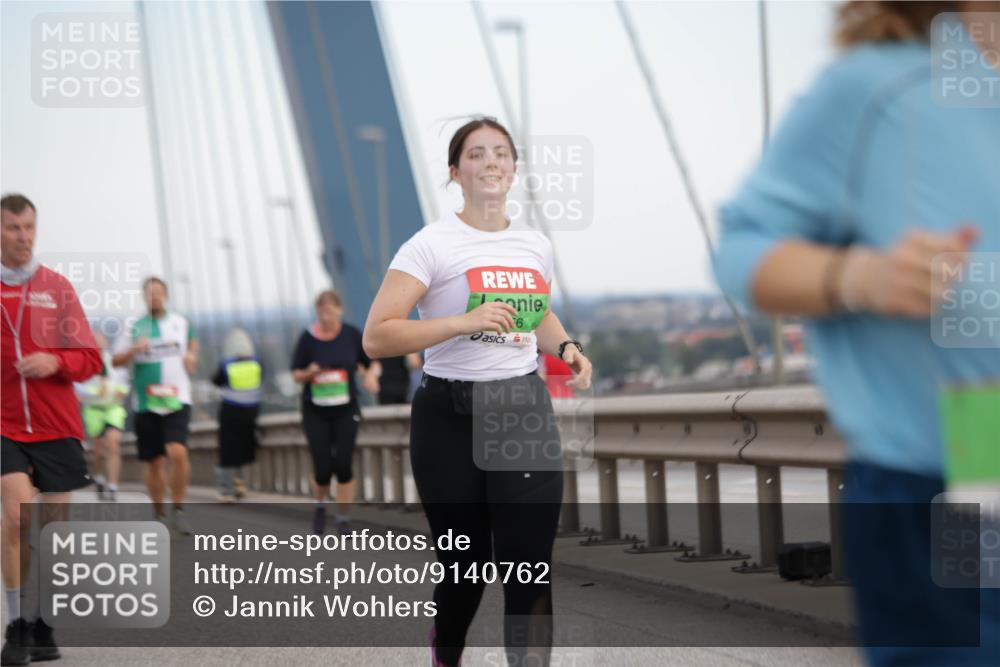 03.10.2025 - Köhlbrandbrückenlauf Jannik Wohlers http://msf.ph/oto/9140762 03.10.2025 15:33:00 Position 1 6 meine-sportfotos.de