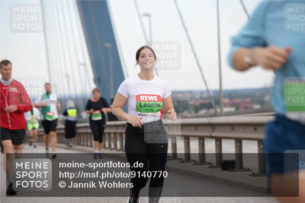 03.10.2025 - Köhlbrandbrückenlauf Jannik Wohlers http://msf.ph/oto/9140770 03.10.2025 15:33:00 Position 1 7956 meine-sportfotos.de