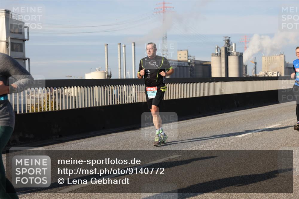 03.10.2025 - Köhlbrandbrückenlauf Lena Gebhardt http://msf.ph/oto/9140772 03.10.2025 09:58:33 Position 2 2392, 4 meine-sportfotos.de