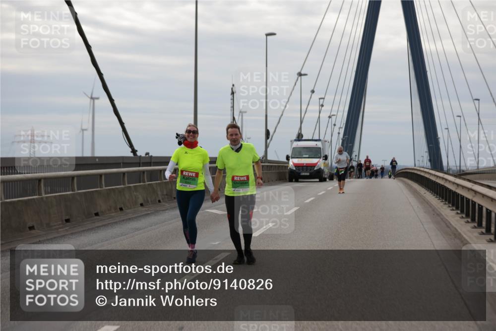 03.10.2025 - Köhlbrandbrückenlauf Jannik Wohlers http://msf.ph/oto/9140826 03.10.2025 16:12:52 Position 1  meine-sportfotos.de