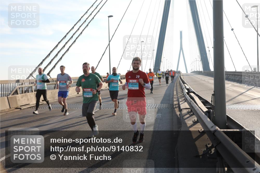 03.10.2025 - Köhlbrandbrückenlauf Yannick Fuchs http://msf.ph/oto/9140832 03.10.2025 08:25:44 Position 2 1105, 19, 3521 meine-sportfotos.de