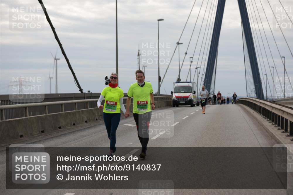03.10.2025 - Köhlbrandbrückenlauf Jannik Wohlers http://msf.ph/oto/9140837 03.10.2025 16:12:52 Position 1  meine-sportfotos.de