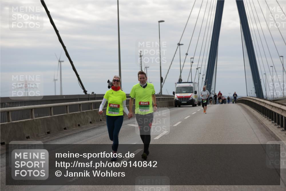 03.10.2025 - Köhlbrandbrückenlauf Jannik Wohlers http://msf.ph/oto/9140842 03.10.2025 16:12:52 Position 1  meine-sportfotos.de